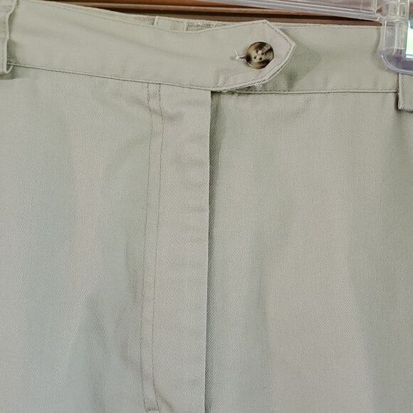 TILLEY Endurables khaki size 10 ELASTIC WAIST. Side pockets. VERY GOOD CONDITION - Picture 2 of 8
